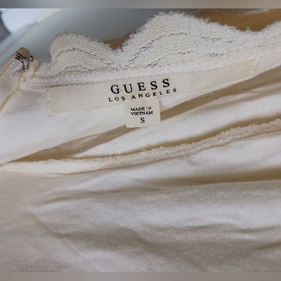 GUESS white lace dress - Picture 3 of 4